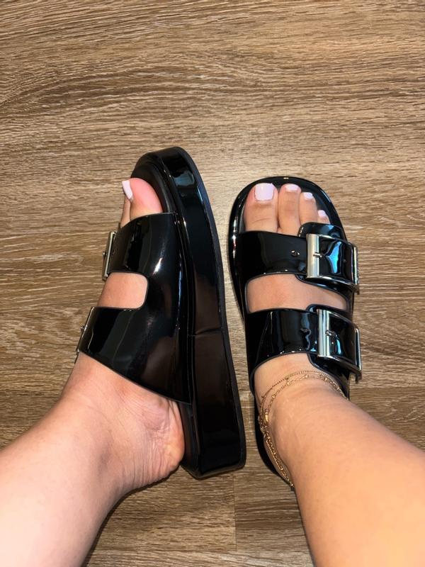 Review Thumbnail Image 0 381529165