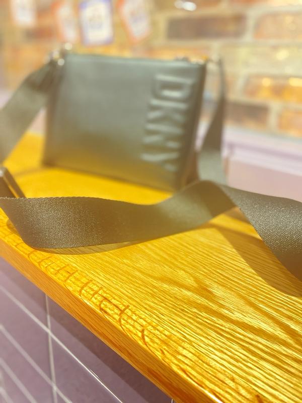 Review Thumbnail Image 1 339578286