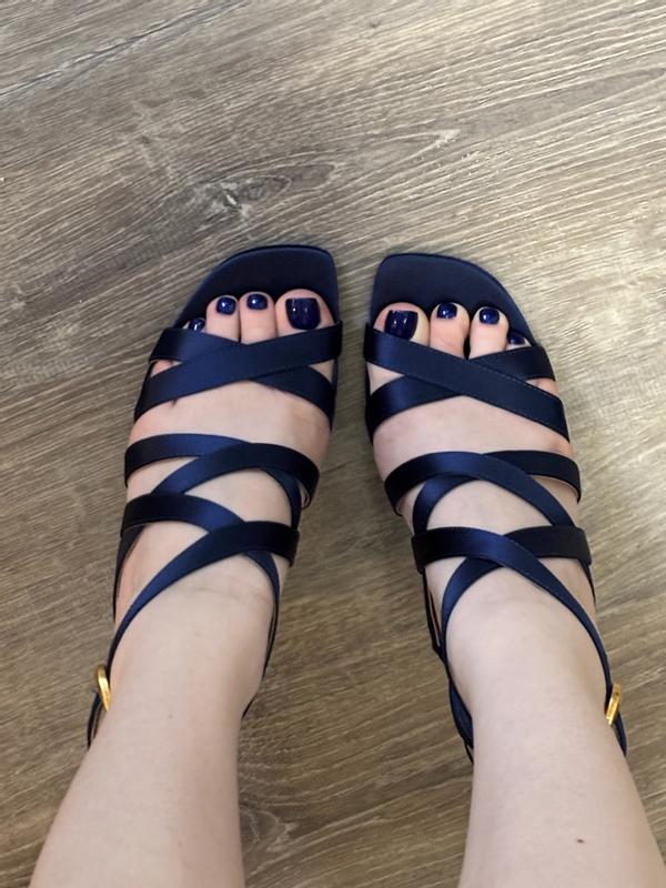 Review Thumbnail Image 1 384995806