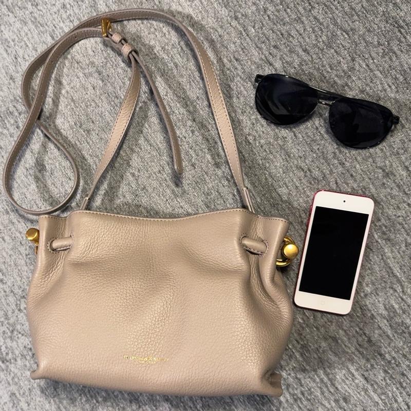 Review Thumbnail Image 0 373398871