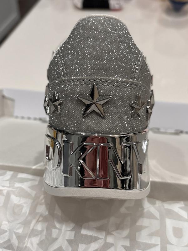 Review Thumbnail Image 0 377957157