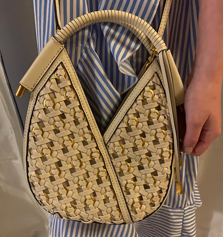 Review Thumbnail Image 2 377963815