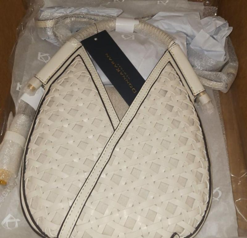 Review Thumbnail Image 1 376606483