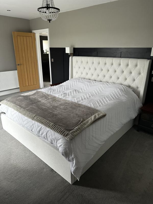 Deacon Upholstered Bed Frame Dreams