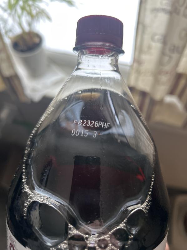 Color of soda looks like iced tea and taste is horrible. First time finding this and it’s with all 6 bottles I had purchased for a family Christmas party.