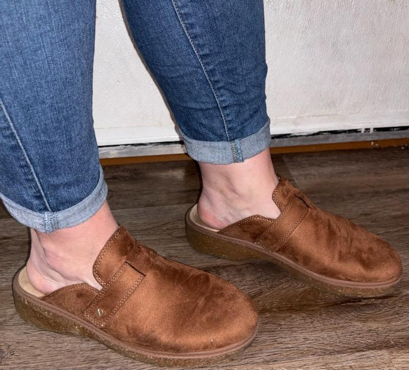 Review Thumbnail Image 0 372185575