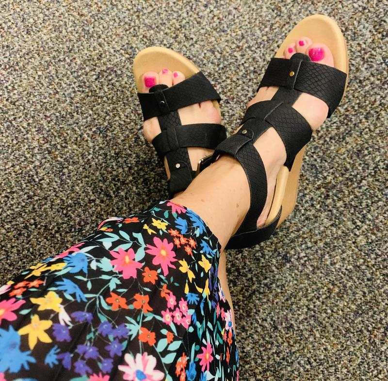 Review Thumbnail Image 0 351641592