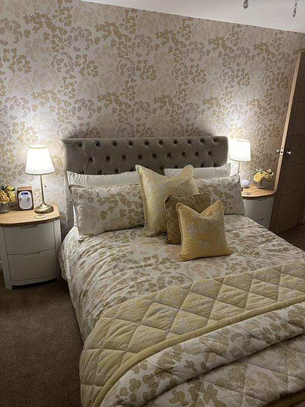 Dunelm deals chesterfield bed