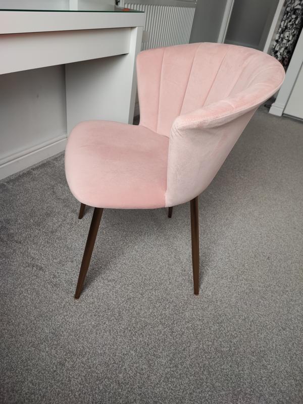 Blush best sale chair dunelm