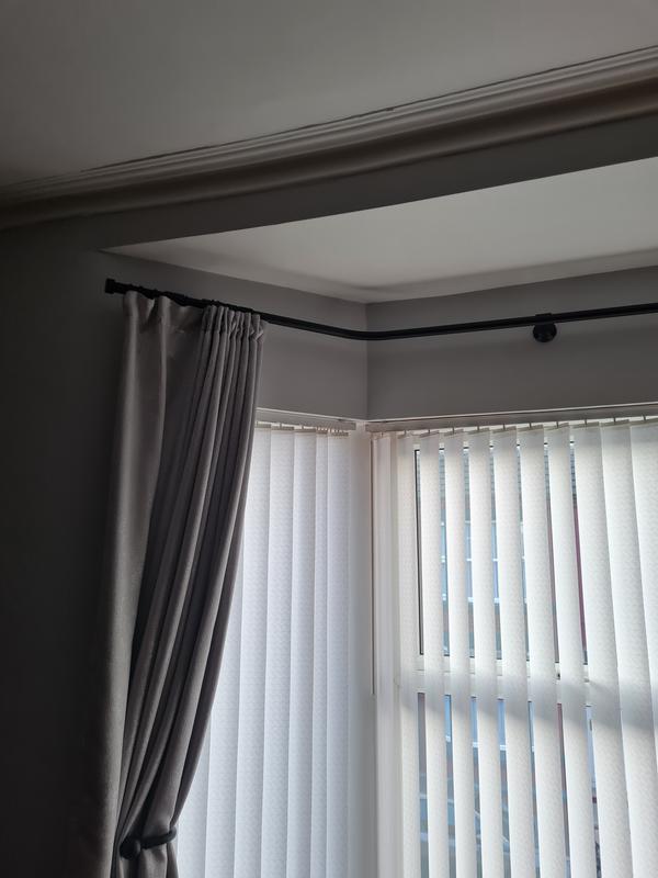 Trinity Matt 4m 25 28mm Eyelet Bay Pole Dunelm