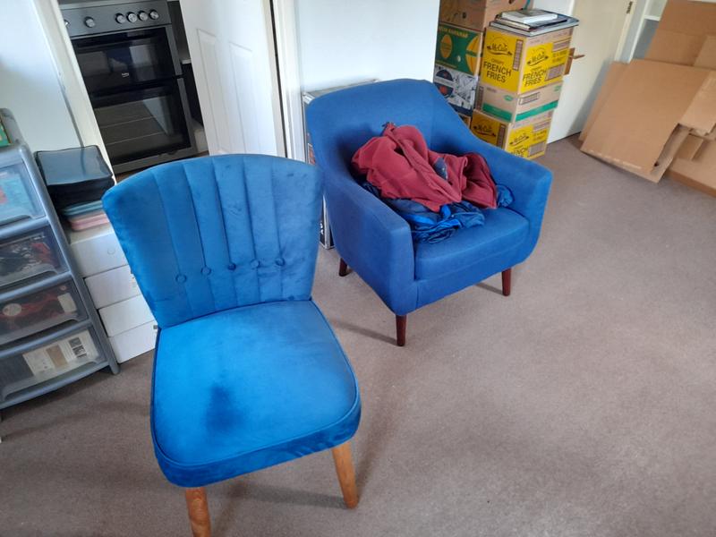 Dunelm blue best sale velvet chair