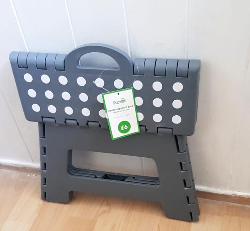 Folding deals stool dunelm