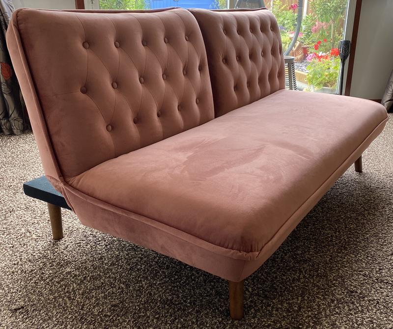 Pink deals sofa dunelm