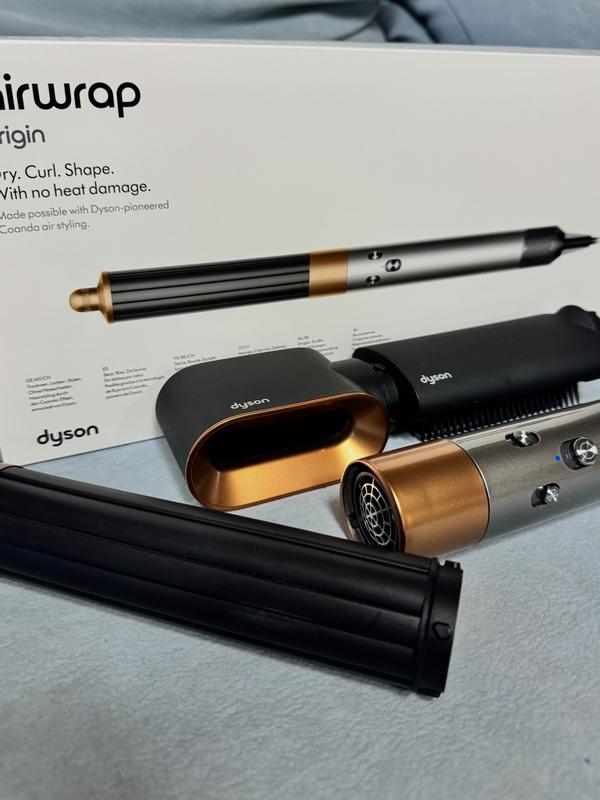 Dyson Airwrap 美品　動作確認済み　付属アタッチメント付き❤︎ Amazon.co.jp: Dyson Airwrap : ホーム＆キッチン