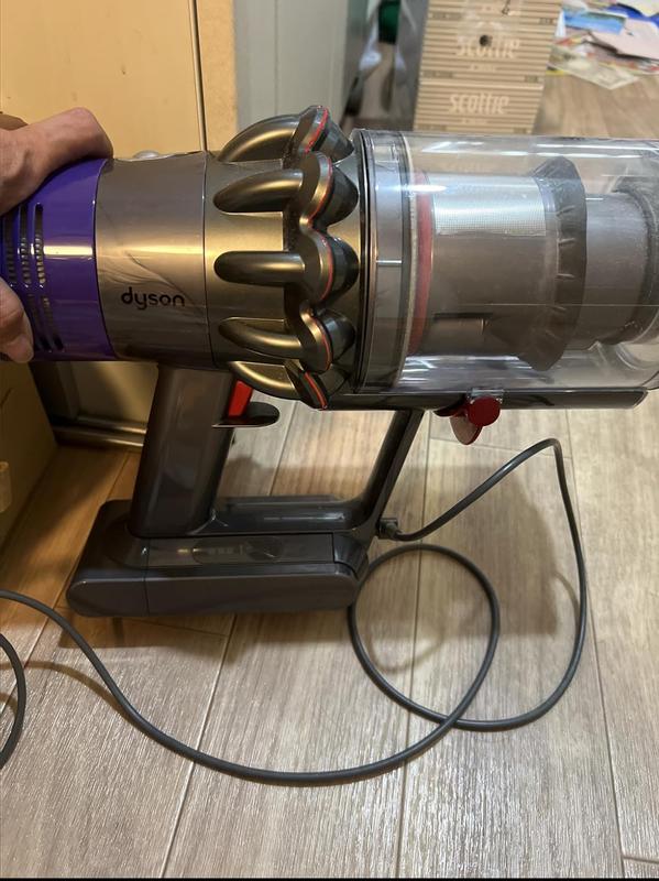 Dyson Cyclone V10 コードレスクリーナー 本体 31yBPjlSfHL._AC_SY200_QL15_.jpg