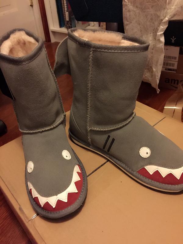 Emu shark sale boots