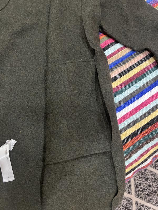 Review Thumbnail Image 1 273237931