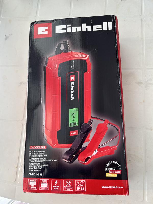 10 | CE-BC M Battery Charger