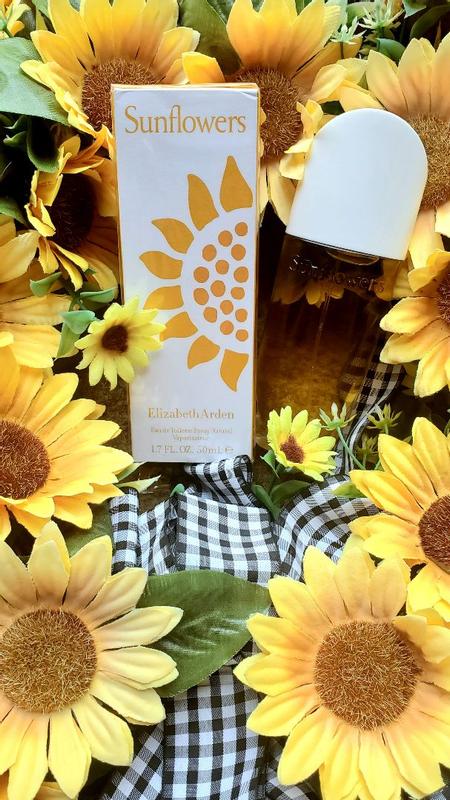 Sunflowers Eau De Toilette Spray Naturel Elizabeth Arden UK