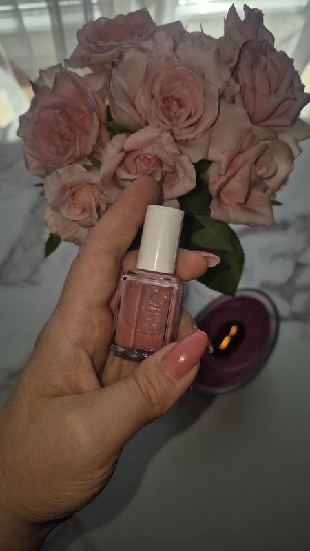 Gut Nagellack