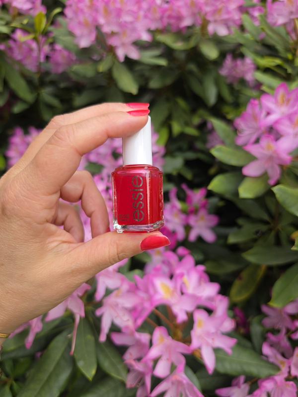 Essie Glass Nails - Full Blown