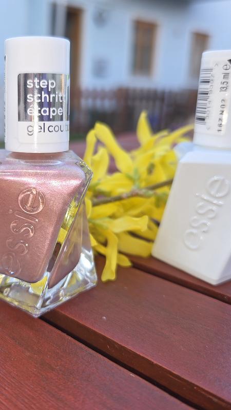 Essie gel couture