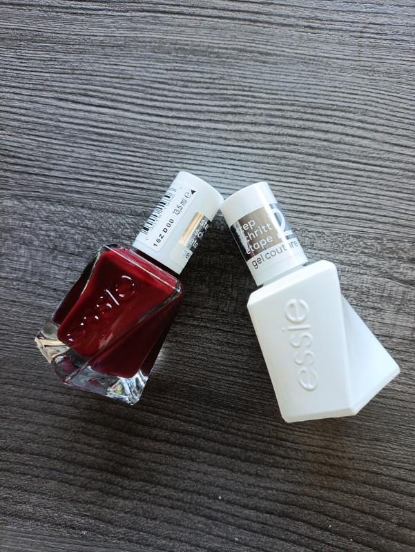 essie Nagellack gel couture (Spiked With Style)