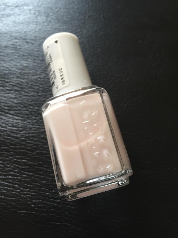 Super glossy and natural shade