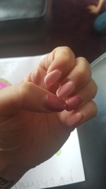 Used top coat to seal and protect my polish, still going strong after 1 week
