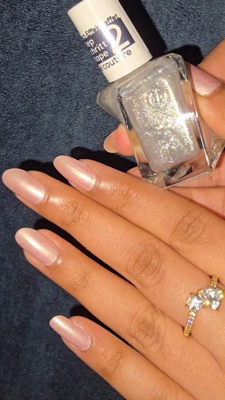 Shiny nails