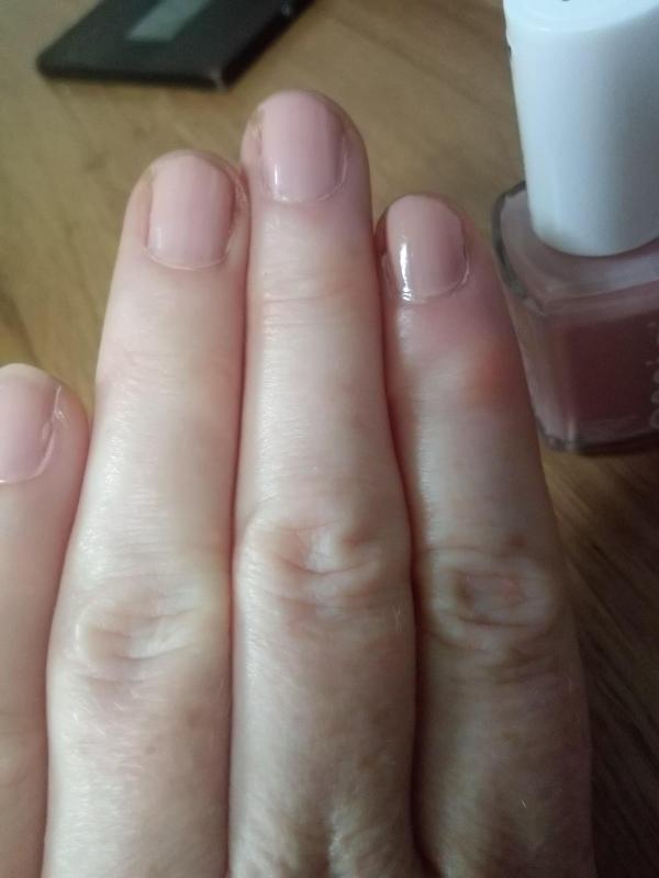 not just a pretty face - nude pink nail polish & nail colour - essie