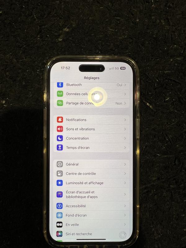 Protège écran iPhone 14 Pro Max Original Garanti à vie Force Glass :  : High-Tech