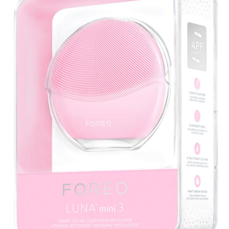 FOREO LUNA™ mini 3 | Compact Facial Cleansing Brush