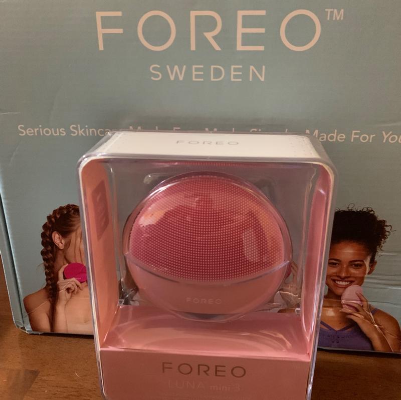 FOREO LUNA™ Cleansing mini Brush Facial Compact 3 