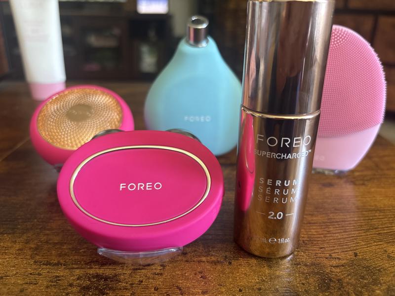 FOREO BEAR™ | Microcurrent Facial Toning Device