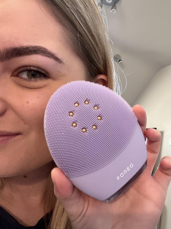 4 LED LUNA™ | Cleansing FOREO Microcurrent & plus