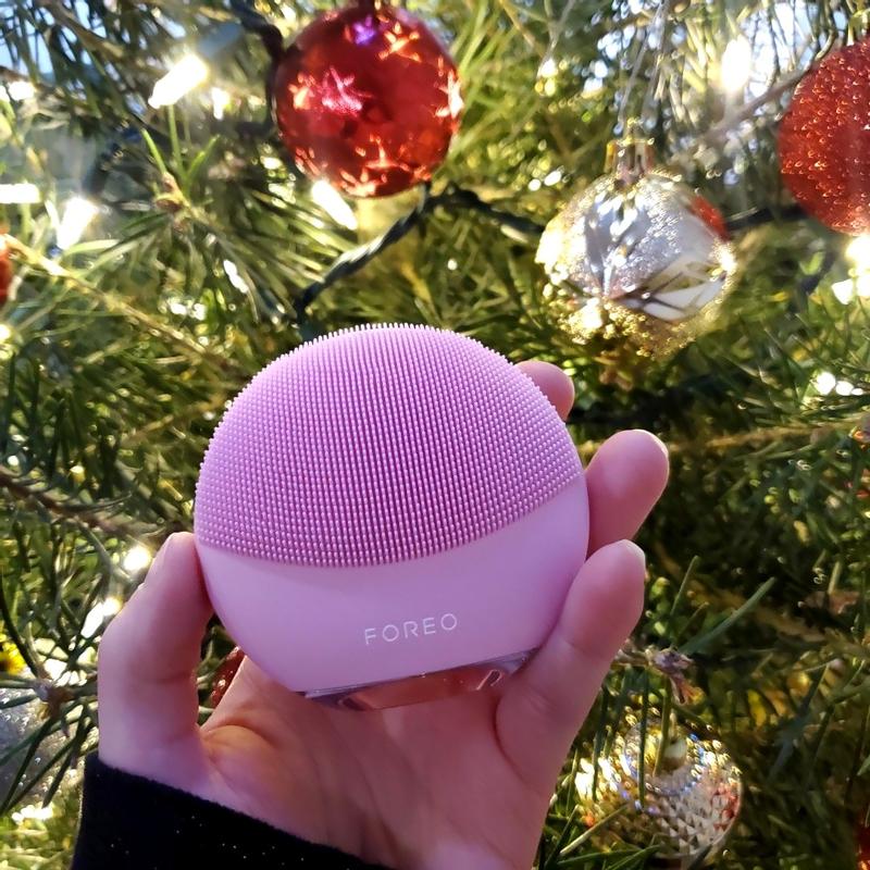 FOREO LUNA™ mini 3 | コンパクトなフェイシャルクレンジングブラシ