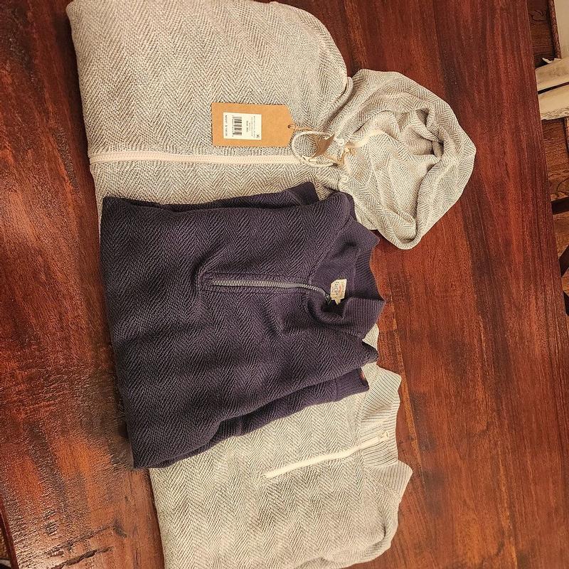 Review Thumbnail Image 0 376763668