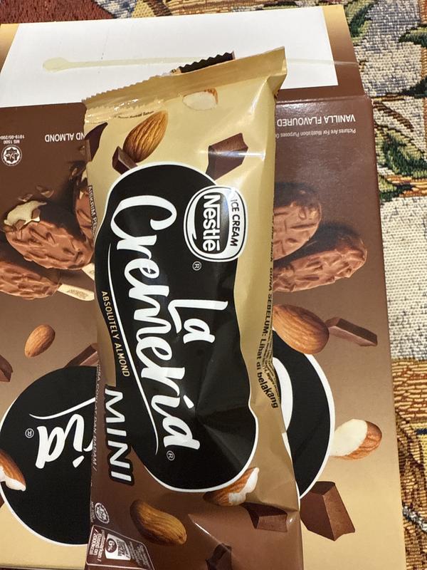 Nestle La Cremeria Mini Ice Cream Sticks - Almond Vanilla | NTUC