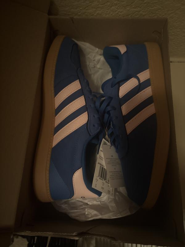 adidas gazelle silver green womens Adidas Womens Sleek Lo Sneakers White main image 0