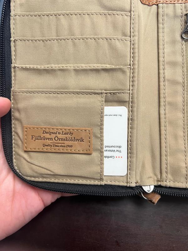 Passport Wallet Fjallraven