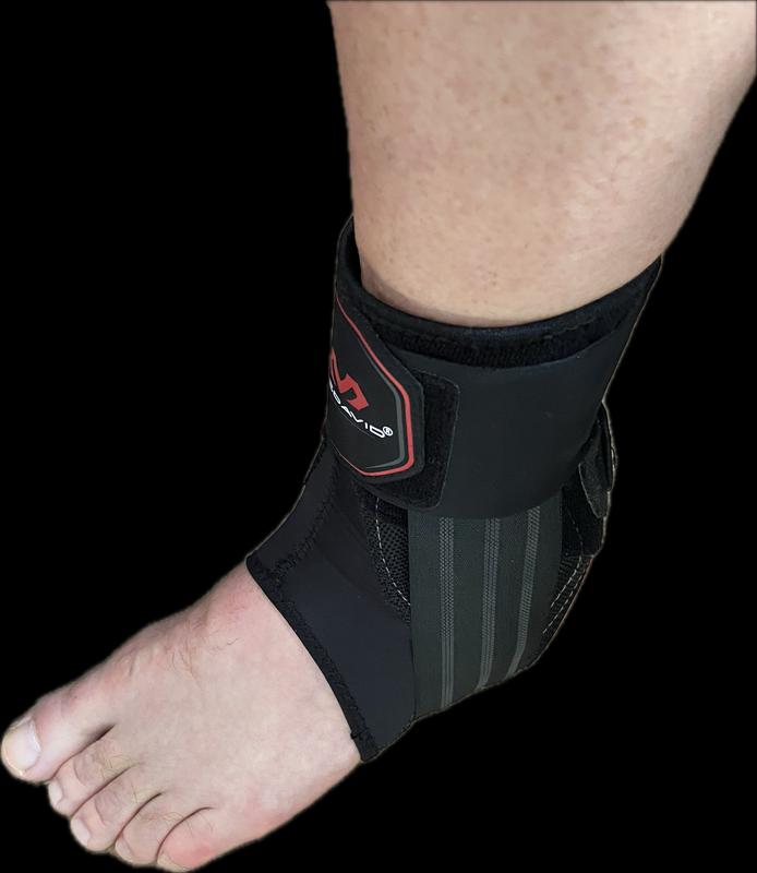 McDavid Phantom Brace