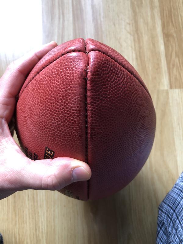 Wilson NFL® Official Game Football Senior | SportChek