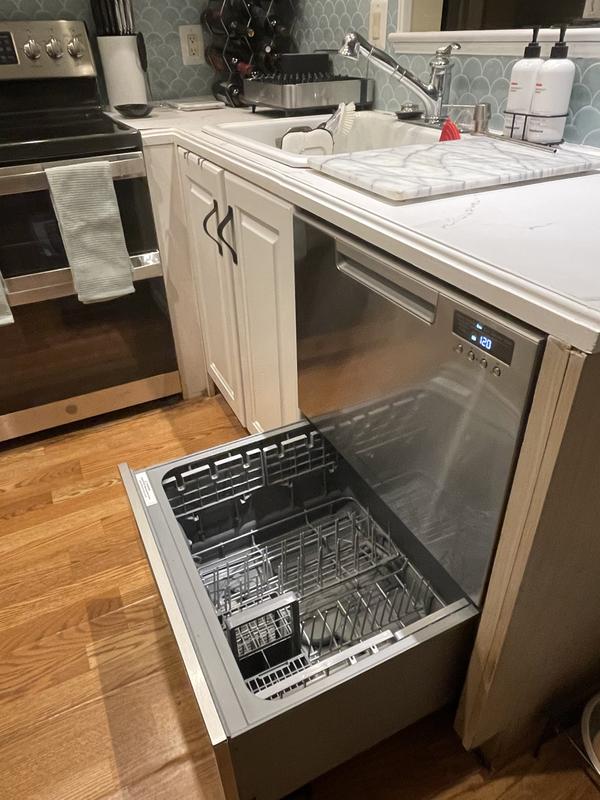 DD24DCTX7  Fisher Paykel Tall Tub Double Dishwasher Drawer w/Recessed  Handle - Stainless Steel