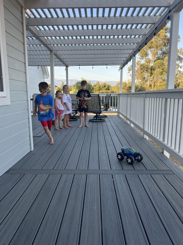 Review Thumbnail Image 0 235386586