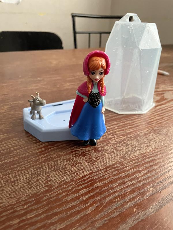 Disney Frozen Ice Reveal Surprise Small Doll with Ice Gel, Character Friend  & Play Pieces (Dolls May Vary)