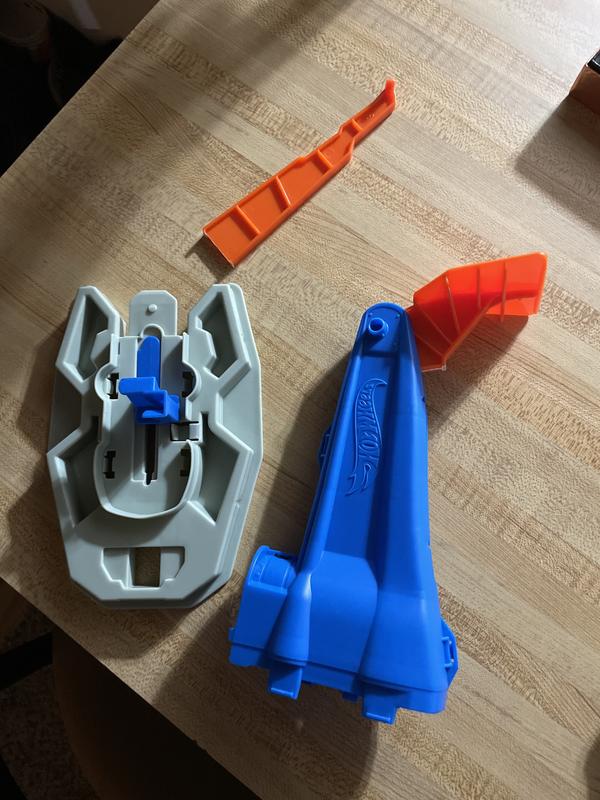 4 year old broke it first time using it