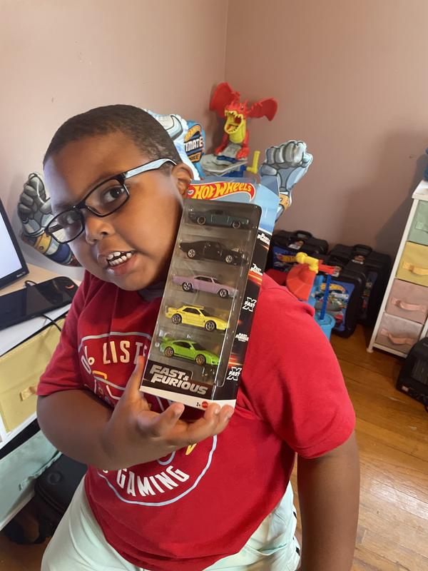 Review Thumbnail Image 0 245774585