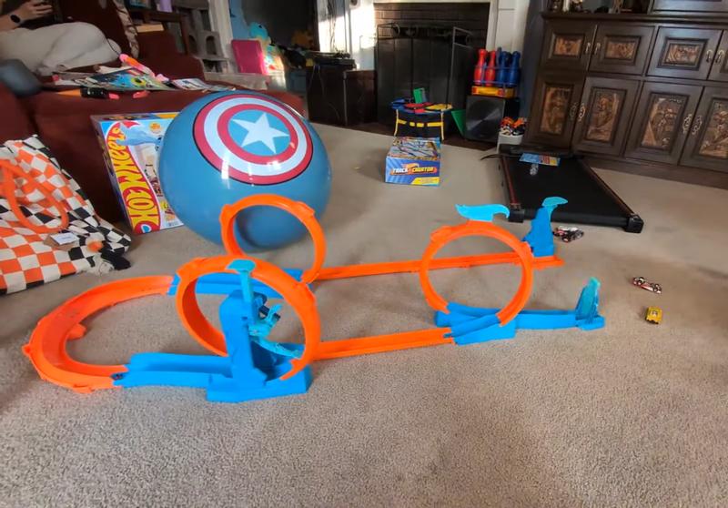 Review Thumbnail Image 0 243852095