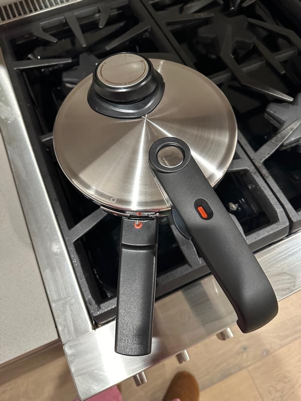 Fissler Vitavit Premium Pressure Cooker With Perforated Insert